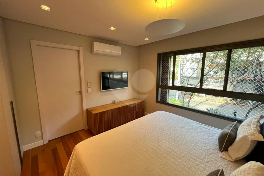 Apartamento à venda com 4 quartos, sendo 2 suítes, em Perdizes, São Paulo, SP