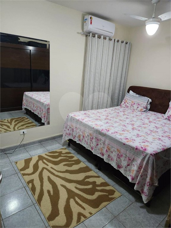 Casa à venda com 4 quartos, sendo 1 suíte, em Porto, Cuiabá, MT