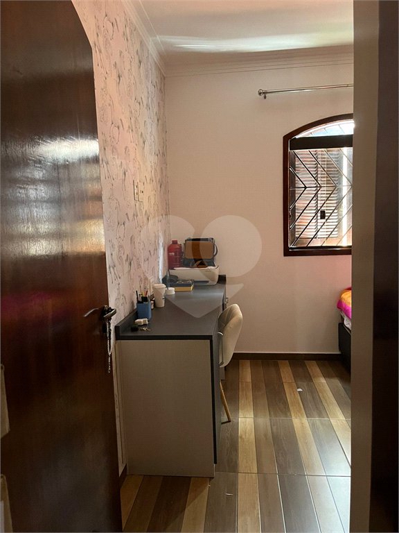 Sobrado à venda com 3 quartos, sendo 1 suíte, em Jardim Fernandes, São Paulo, SP