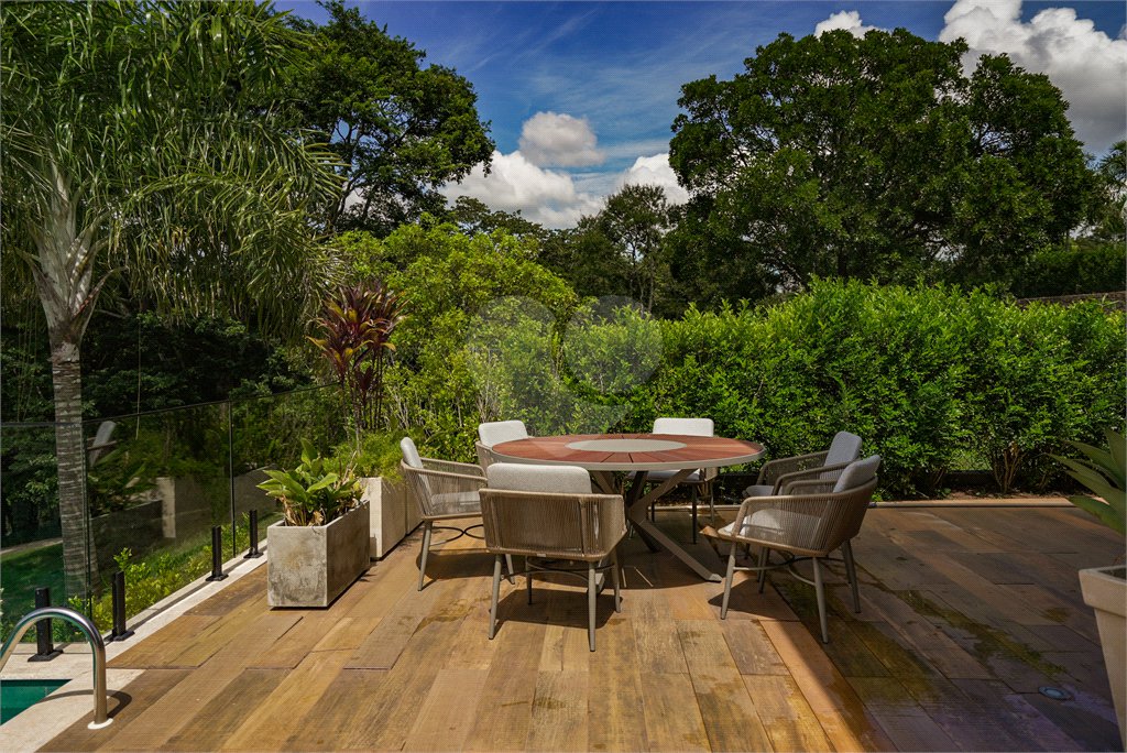 Casa à venda com 5 suítes no condomínio Plaza Athenee, Itu - SP