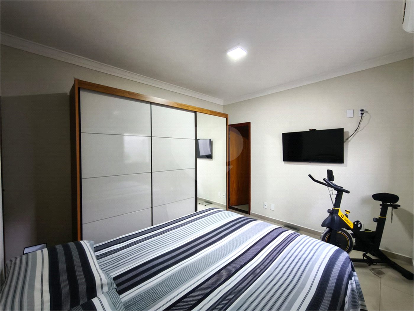 Casa Térrea à venda com 2 quartos, sendo 1 suíte, em Residencial Monte Verde, Indaiatuba, SP