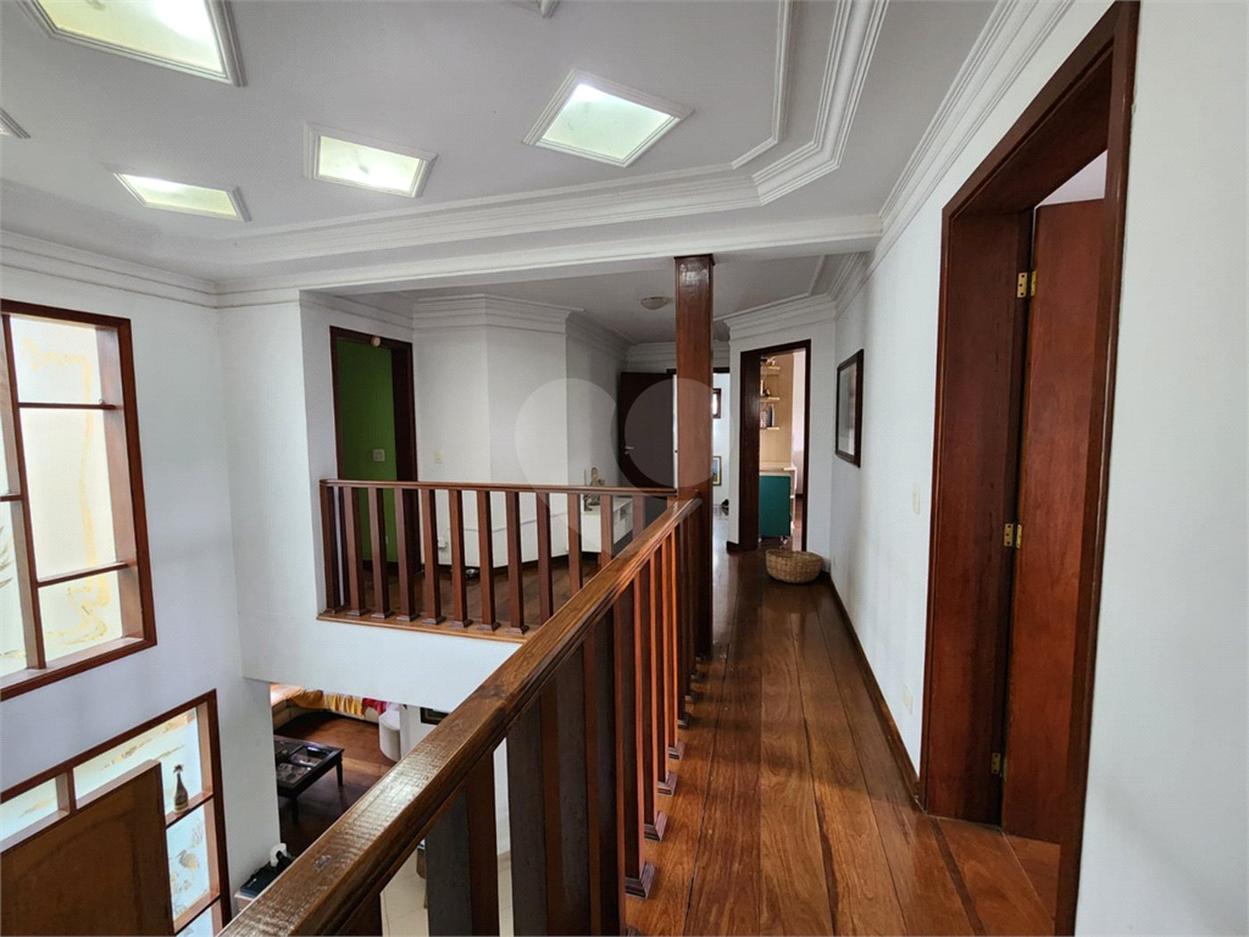 Casa à venda com 5 suítes no condomínio Suíça da Cantareira, Mairiporã - SP