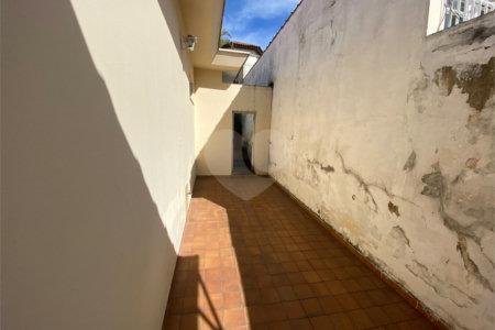 Sobrado à venda com 3 quartos em Jardim da Glória, São Paulo, SP