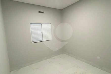 Casa Térrea à venda com 3 quartos, sendo 1 suíte, em Ponte Nova, Várzea Grande, MT