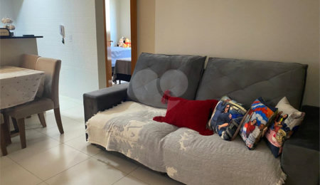 Apartamento à venda com 2 quartos em Olaria, Salto, SP
