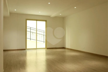 Apartamento à venda com 3 suítes em Jardim São Paulo(zona Norte), São Paulo, SP