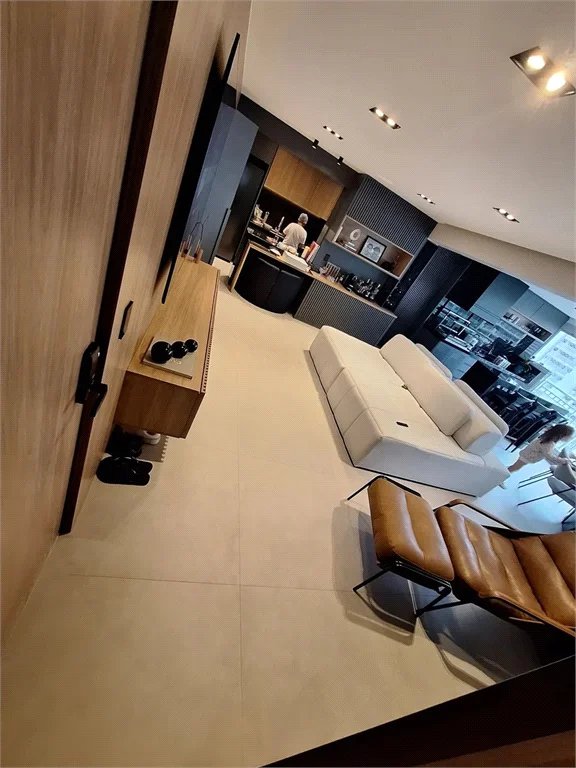 Apartamento à venda com 4 quartos, sendo 2 suítes, em Vila Anastácio, São Paulo, SP