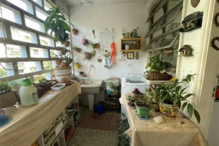 Apartamento à venda com 4 quartos, sendo 1 suíte, em Lagoa, Rio de Janeiro, RJ