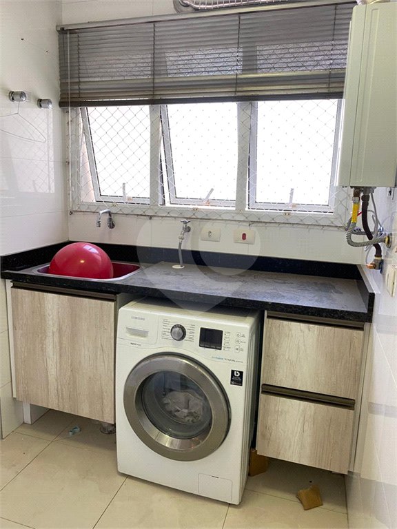 Apartamento à venda com 3 quartos, sendo 1 suíte, em Vila Regente Feijó, São Paulo, SP