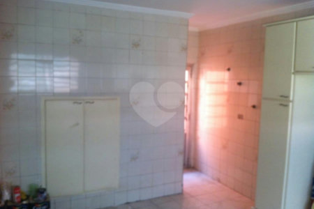 Sobrado à venda com 3 quartos, sendo 1 suíte, em Chora Menino, São Paulo, SP
