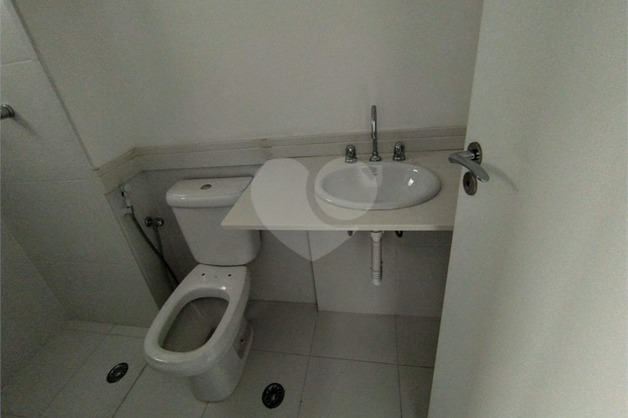 Apartamento à venda com 4 quartos, sendo 3 suítes, em Santana, São Paulo, SP