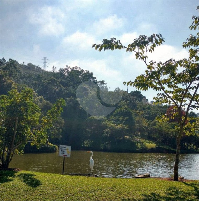 Casa à venda com 4 suítes em Jardim Imperial Hills Iii, Arujá, SP