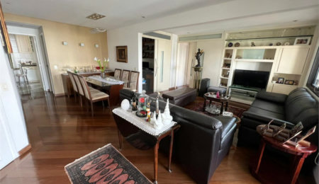 Apartamento à venda com 2 suítes em Campo Belo, São Paulo, SP