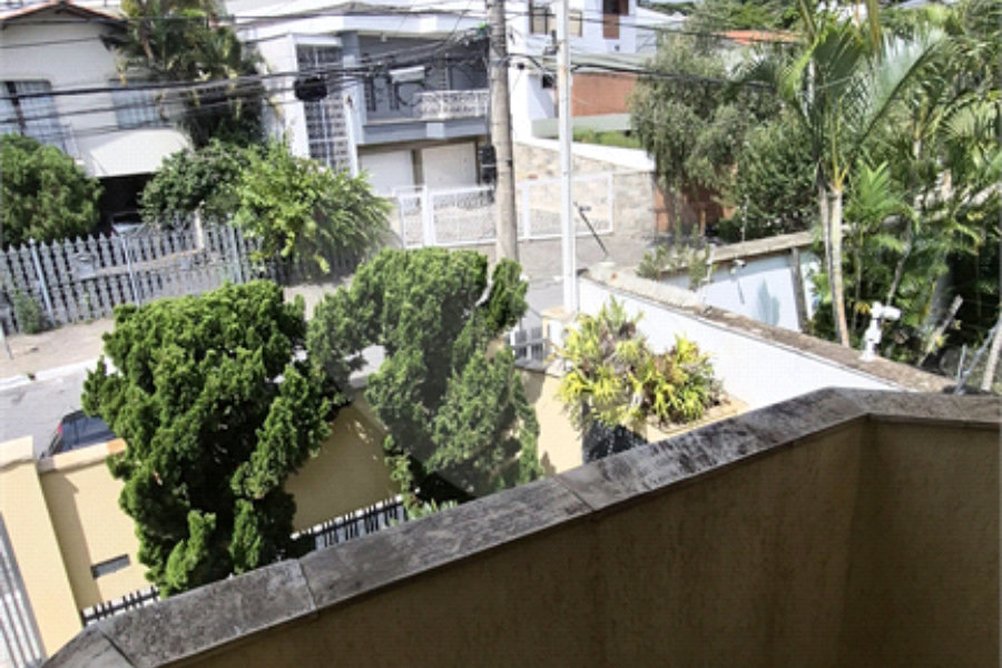 Sobrado à venda com 3 suítes em Jardim França, São Paulo, SP