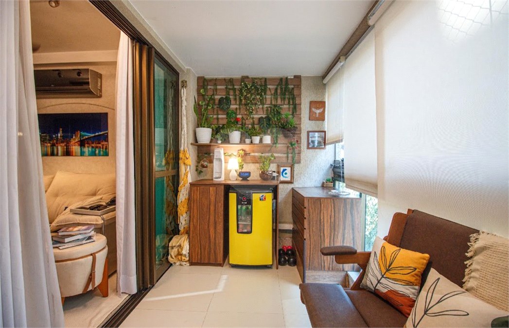 Apartamento à venda com 2 quartos, sendo 1 suíte, em Rio Comprido, Rio de Janeiro, RJ