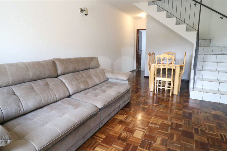 Sobrado à venda com 3 quartos, sendo 1 suíte, em Tremembé, São Paulo, SP