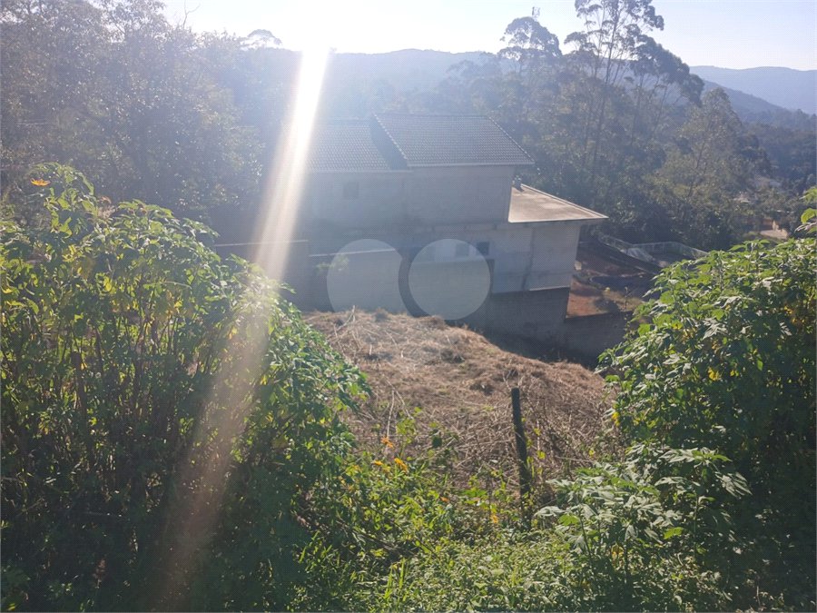 Terreno à venda em Mantiqueira, Mairiporã, SP