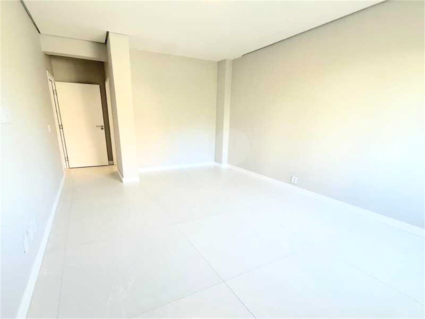 Apartamento à venda com 3 quartos, sendo 1 suíte, em Laranjeiras, Rio de Janeiro, RJ