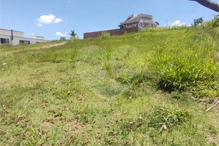 Terreno à venda no condomínio Residencial Campo de Toscana, Vinhedo - SP