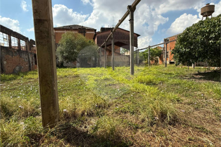 Terreno à venda em Vila Xavier (vila Xavier), Araraquara, SP