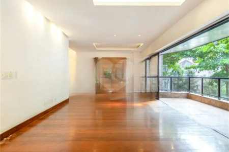 Apartamento à venda com 4 quartos, sendo 2 suítes, em Leblon, Rio de Janeiro, RJ