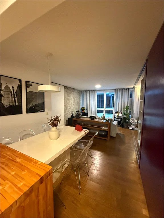 Apartamento à venda com 3 quartos, sendo 2 suítes, em Vila Andrade, São Paulo, SP