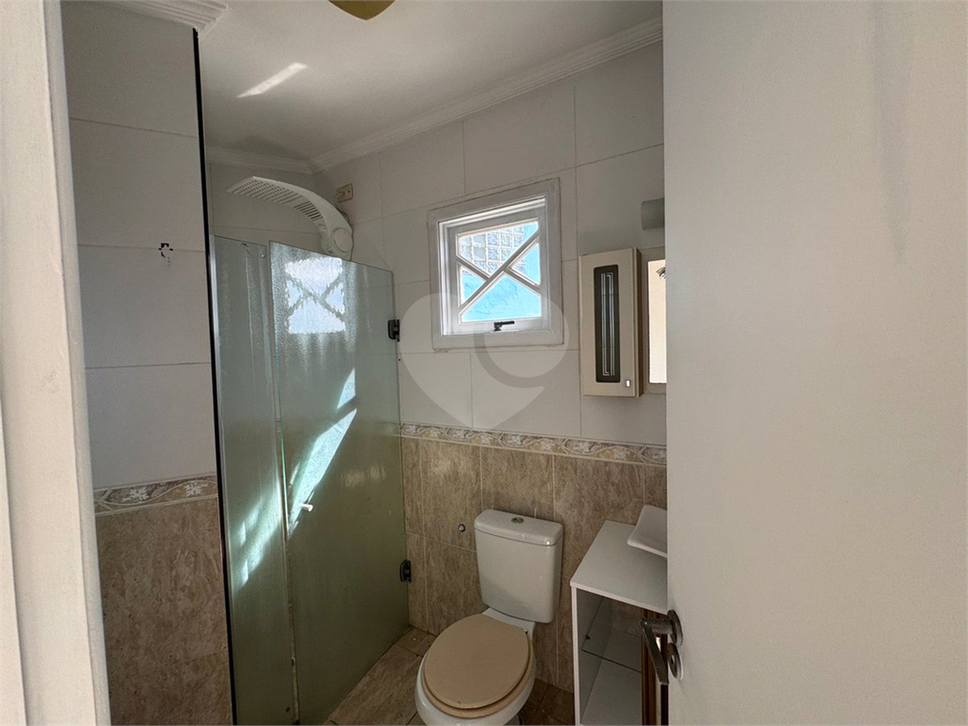 Casa à venda com 3 quartos, sendo 1 suíte,  em Vila Rosália, Guarulhos, SP
