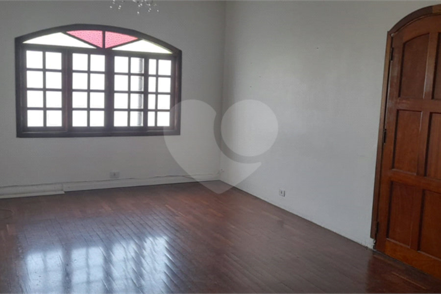 Casa à venda com 3 suítes em Limão, São Paulo, SP