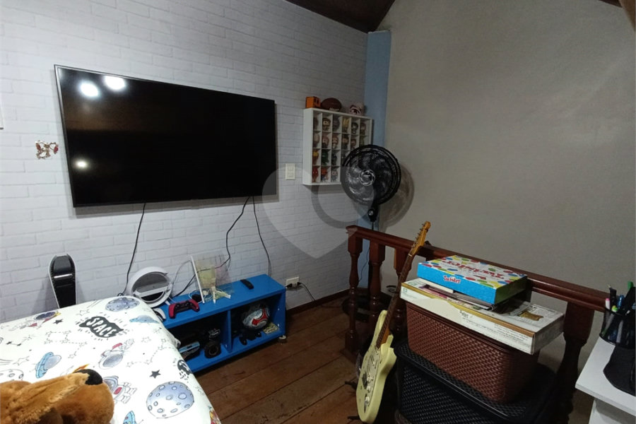 Sobrado à venda com 4 quartos, sendo 1 suíte, em Jaçanã, São Paulo, SP