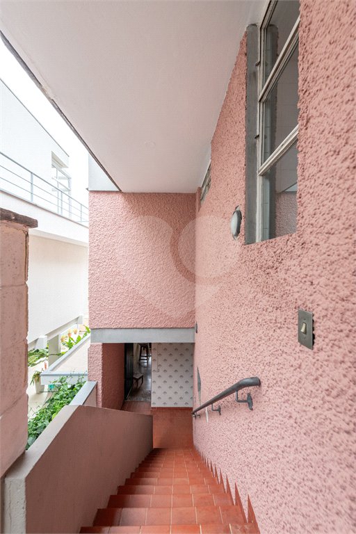 Casa Térrea à venda com 7 quartos, sendo 1 suíte, em Santana, São Paulo, SP