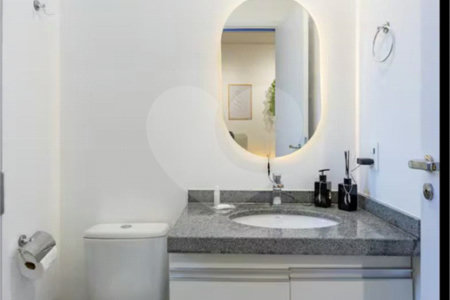 Apartamento à venda com 1 quarto em Vila Cordeiro, São Paulo, SP