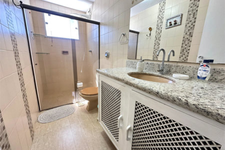 Cobertura à venda com 3 quartos, sendo 1 suíte, em Passagem, Cabo Frio, RJ