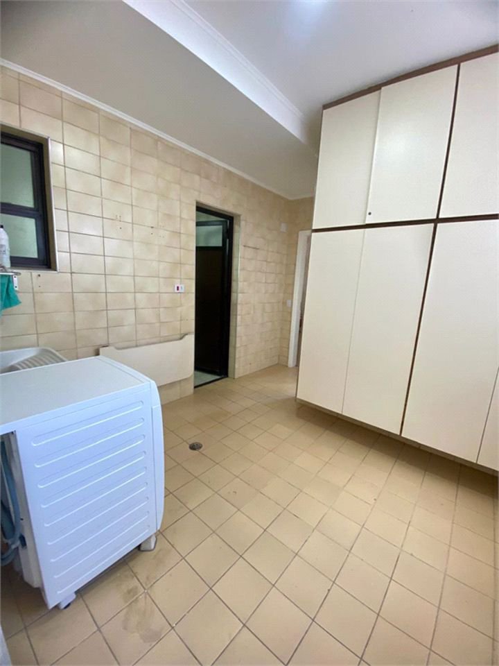 Apartamento Residencial à venda, Centro, Guarujá - AP1482.