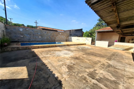 Chácara à venda com 2 quartos em Jardim Victório Antônio de Santi II, Araraquara, SP