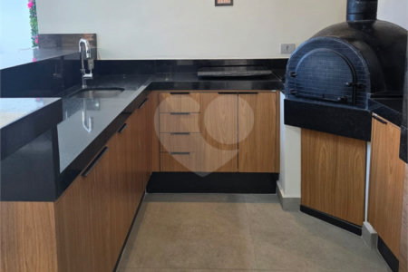 Casa à venda com 6 quartos, sendo 3 suítes, no condomínio Ibiti Royal Park, Sorocaba - SP