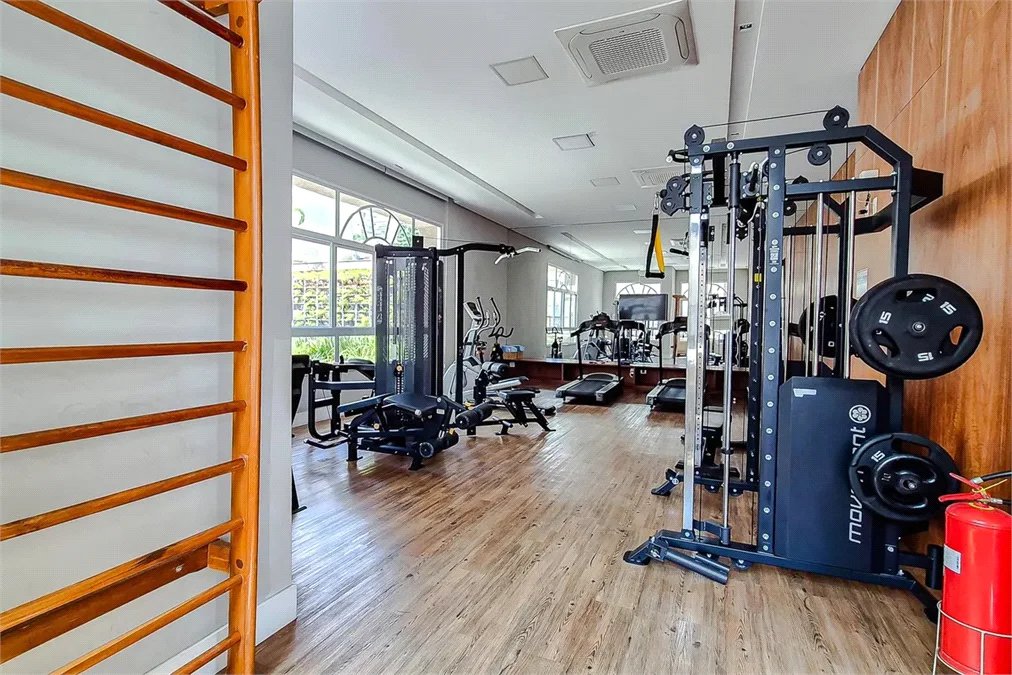 Apartamento à venda com 4 quartos, sendo 3 suítes,  em Vila Romana, São Paulo, SP