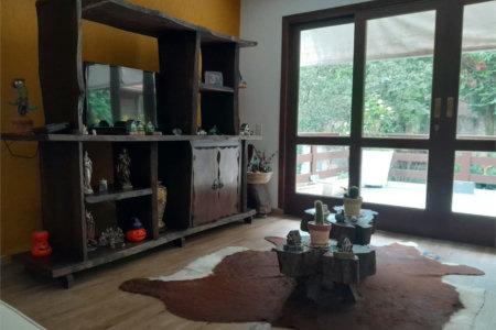 Sobrado à venda com 6 quartos, sendo 3 suítes,  em Rolinópolis, São Paulo, SP
