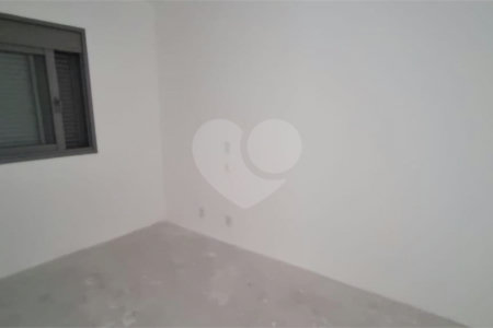 Apartamento à venda com 3 suítes em Moema, São Paulo, SP