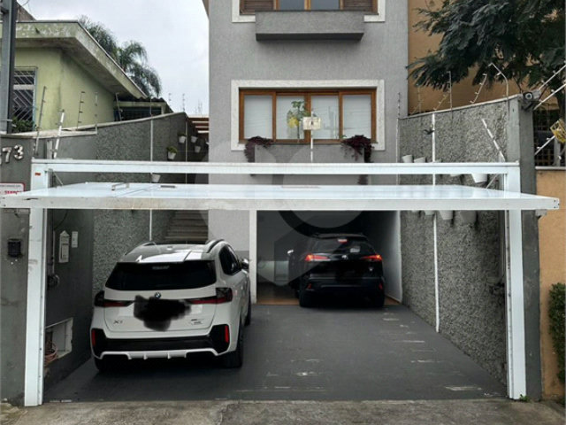 Casa à venda com 3 suítes em Saúde, São Paulo, SP