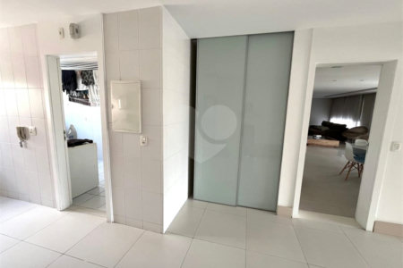 Apartamento à venda com 4 suítes em Aclimação, São Paulo, SP
