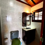 Casa à venda com 6 quartos, sendo 5 suítes,  em Alto de Búzios, Armação dos Búzios, RJ
