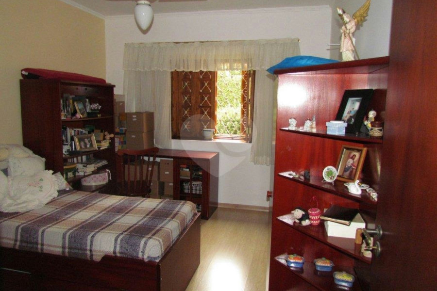 Casa Térrea à venda com 3 quartos, sendo 1 suíte, em Horto Florestal, São Paulo, SP