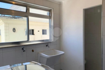 Apartamento à venda com 2 quartos em Vila Cordeiro, São Paulo, SP