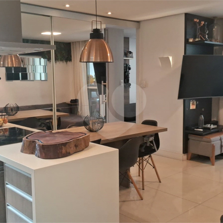 Apartamento à venda com 3 quartos, sendo 1 suíte, em Água Branca, São Paulo, SP