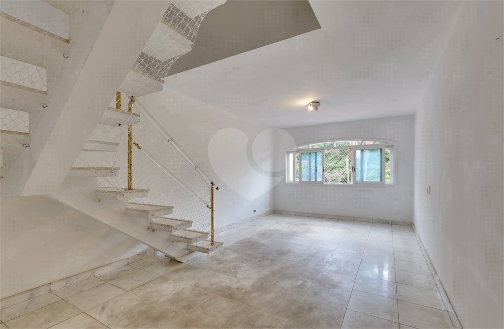 Casa à venda ou para alugar com 3 quartos, sendo 1 suíte, em Chácara Monte Alegre, São Paulo, SP