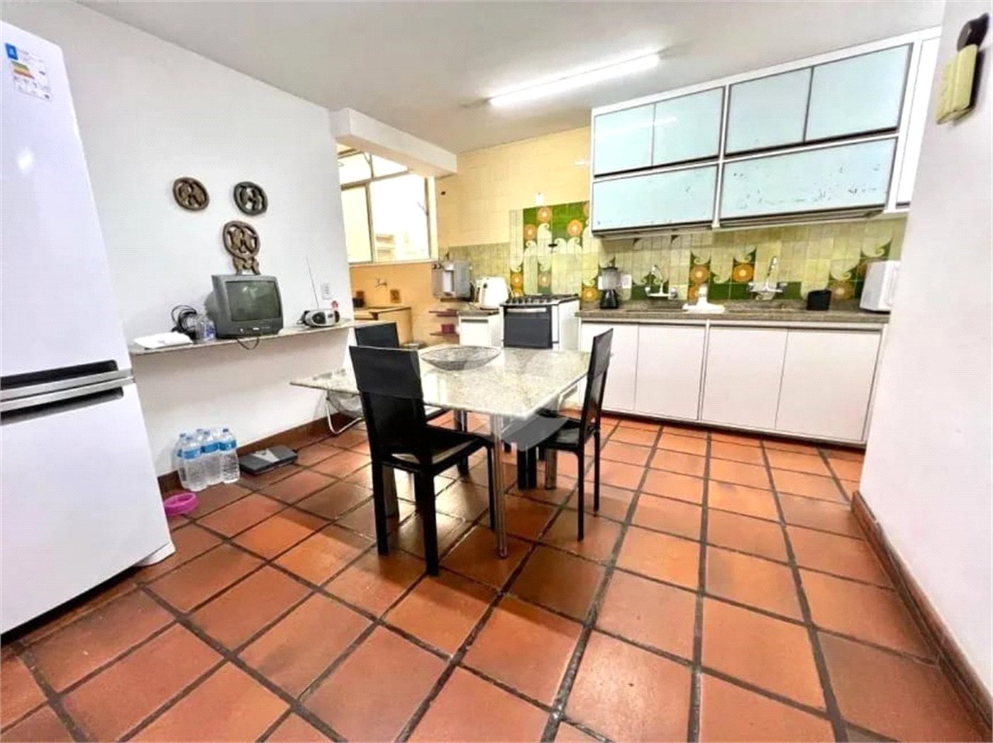Apartamento à venda com 3 quartos, sendo 1 suíte,  em Lagoa, Rio de Janeiro, RJ