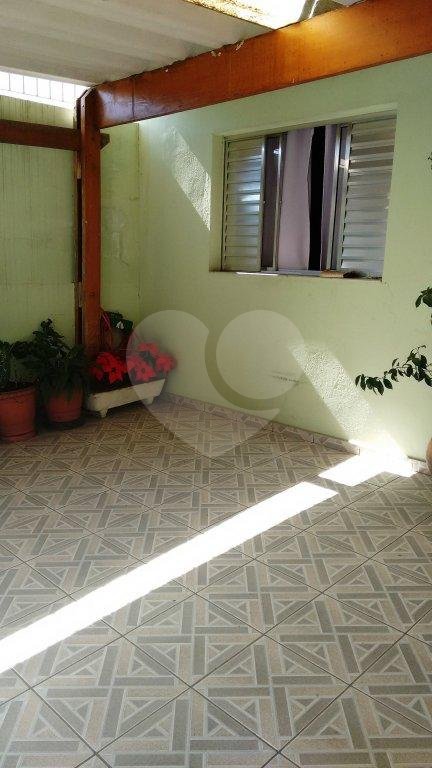 Casa à venda com 2 quartos, sendo 1 suíte, em Vila Constança, São Paulo, SP