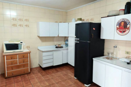 Casa à venda com 6 quartos, sendo 1 suíte,  em Vila Morse, São Paulo, SP