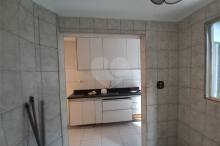 Sobrado à venda com 3 quartos em Jaguaré, São Paulo, SP