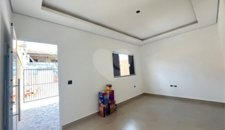 Casa à venda com 2 quartos, sendo 1 suíte, em Parque São Bento, Sorocaba, SP
